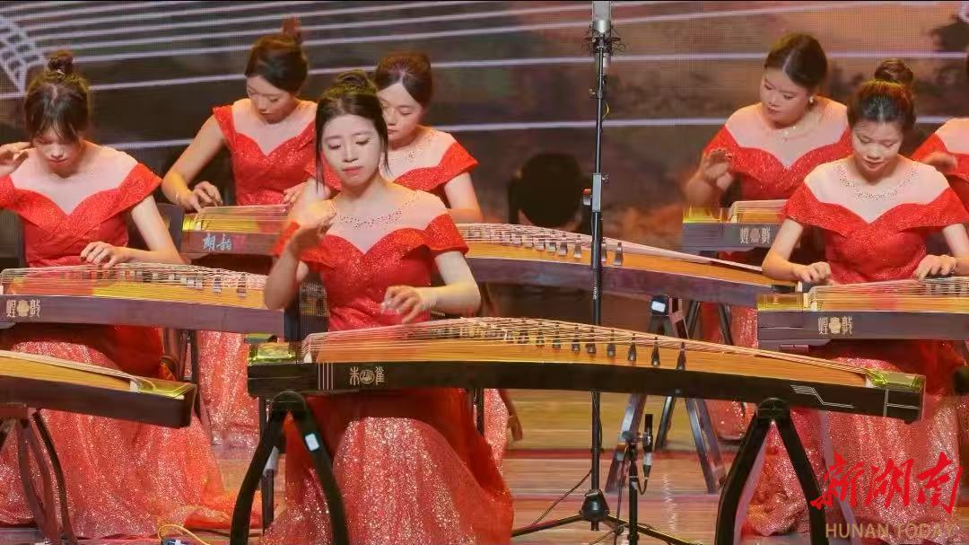 红色文艺映湖湘！长沙师范学院“幸福的红色湖湘”专场文艺汇演获高度好评