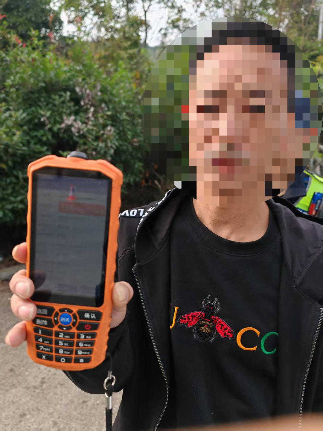 怀化查处两起高速公路醉驾！