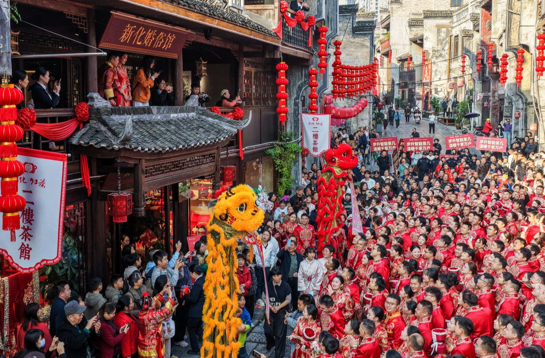 娄底文苑（248）|向东老街传新风 