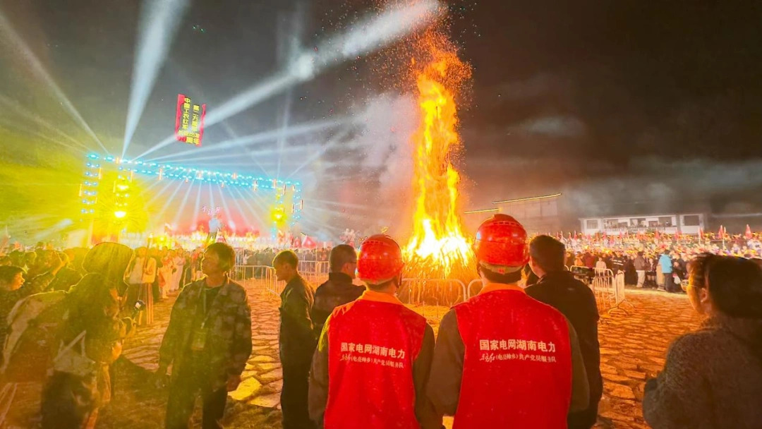 灯火传承长征魂 电力担当映初心 ——国网张家界供电公司续写新时代光明长征