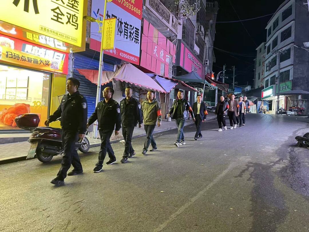 隆回县司门前镇：党建联线“宝庆义警”，织密基层治安“防护网”