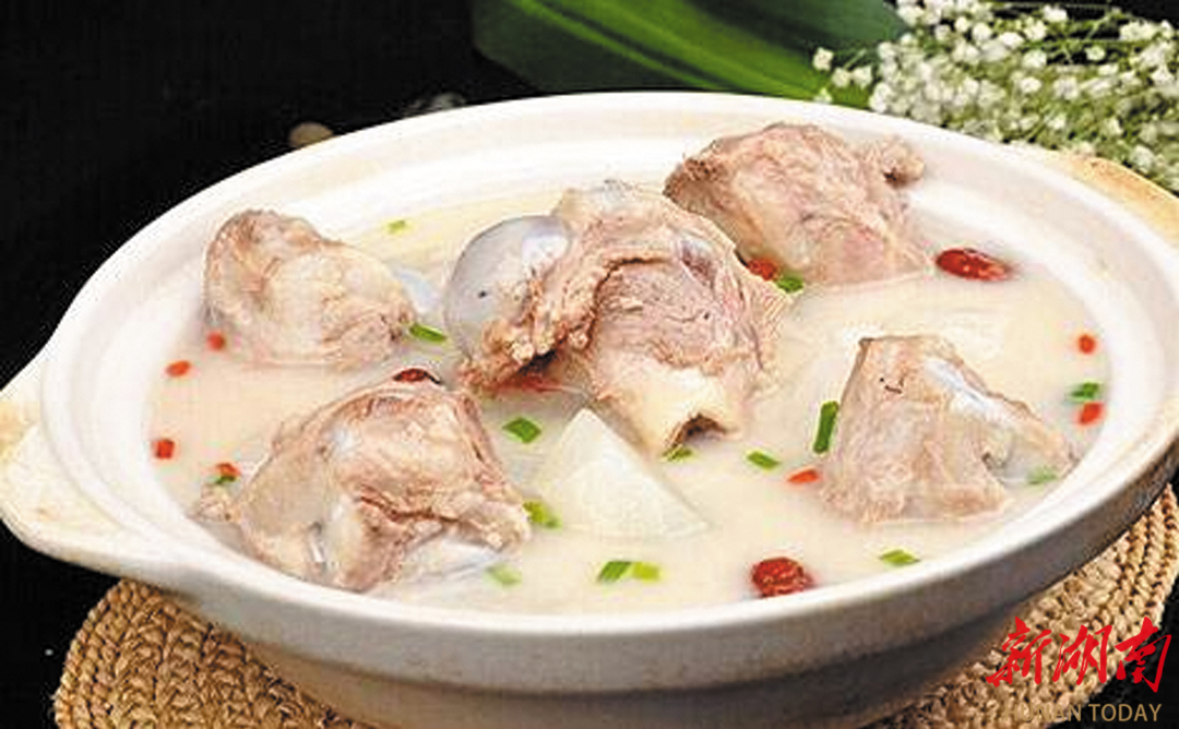 喝骨头汤真能补钙吗？营养科医生：真相惊人！！！