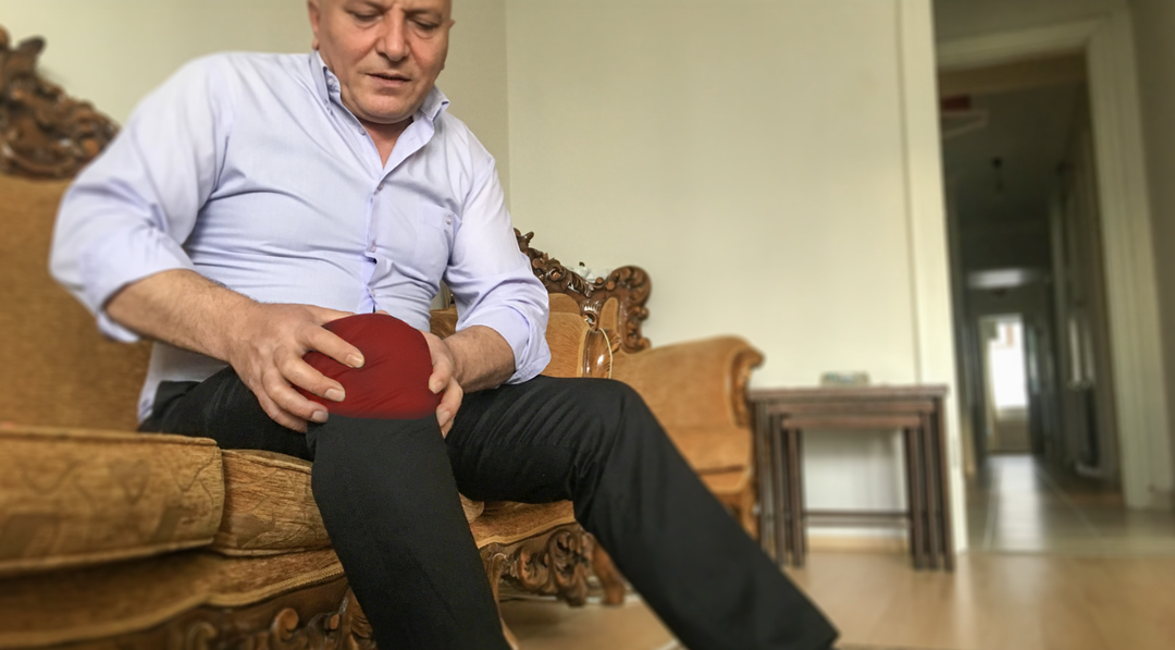 关节疼痛难忍西医止痛+中医养护，活动更自如