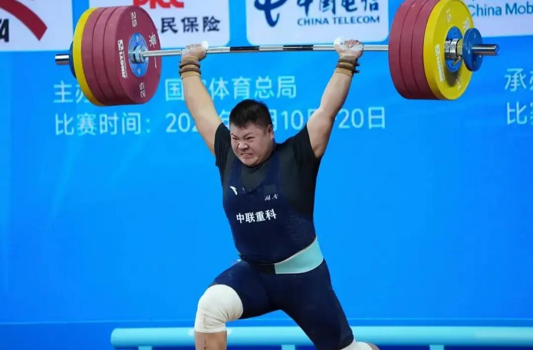 湘西人石禅龙，全运举重夺银！