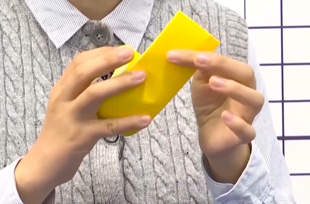 运动员身上五颜六色“胶布”有何作用？