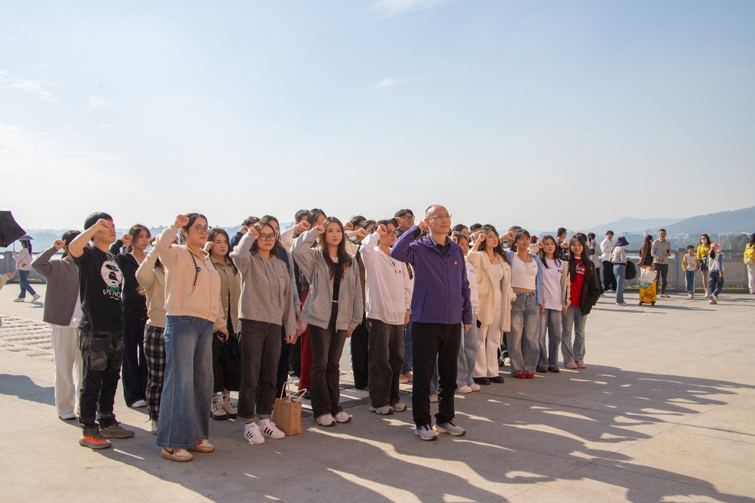 长沙民政职院民政与社会工作学院学生管理党支部开展学习教育