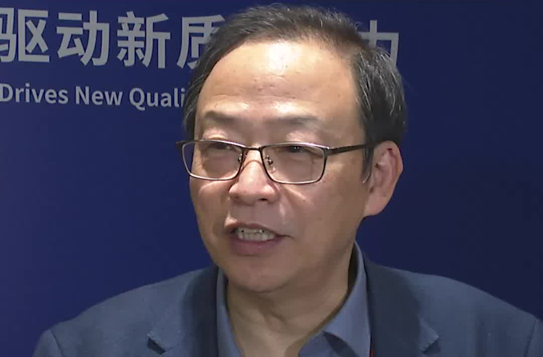 首席科学家方向：量子计算能解决人工智能的算力支撑问题