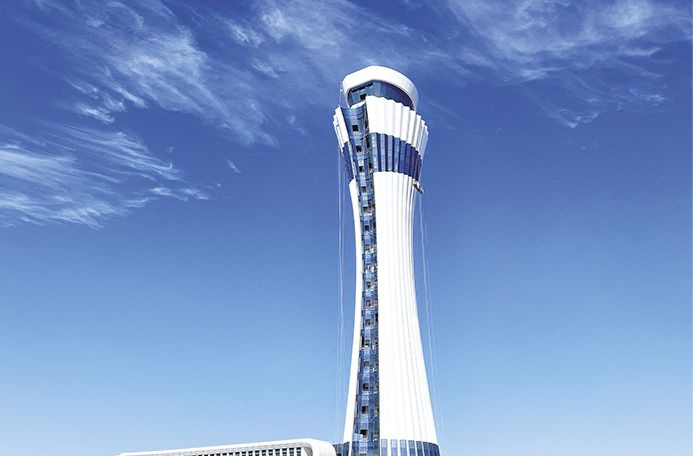 长沙晚报丨黄花机场T3航站楼新塔台明年10月启用