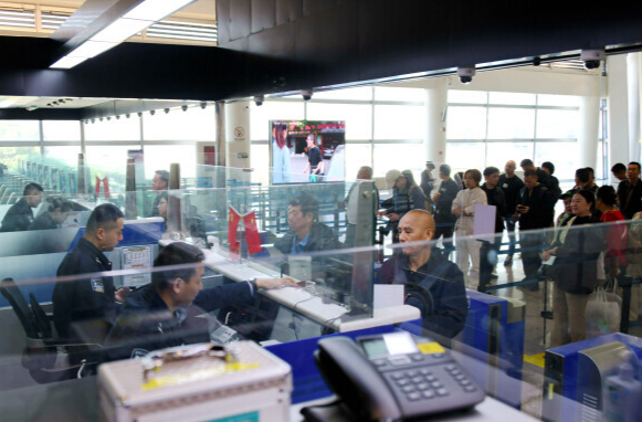 “爆单”再提前！长沙口岸出入境人次破百万，较去年提前18天