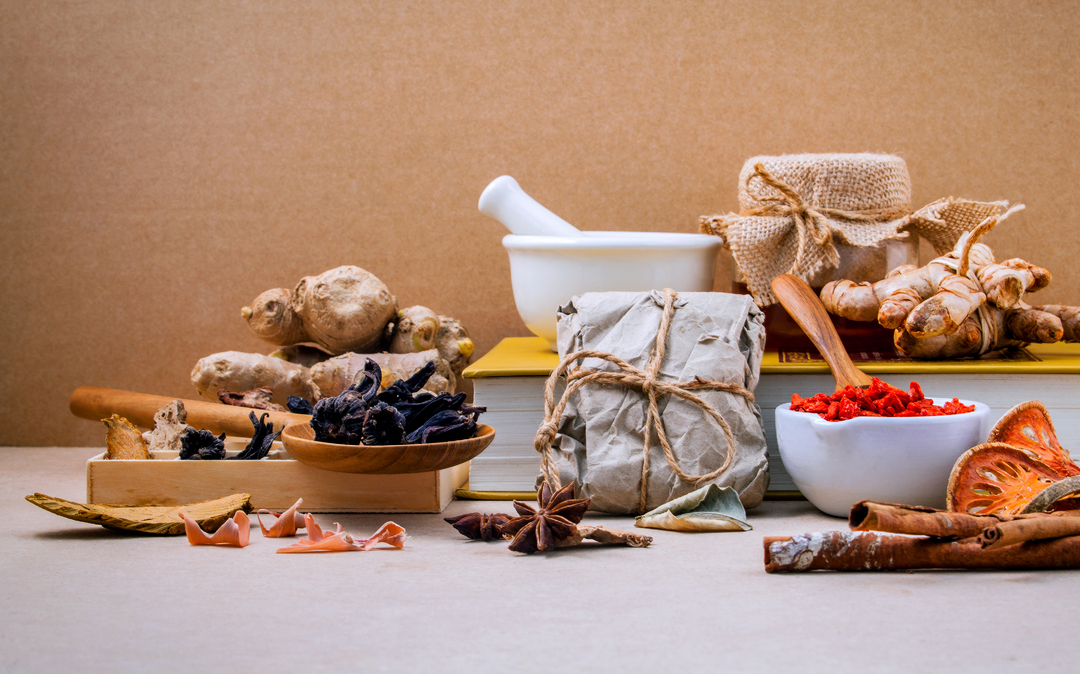 冬令中药进补，这类人需要“清调、通补”双管齐下