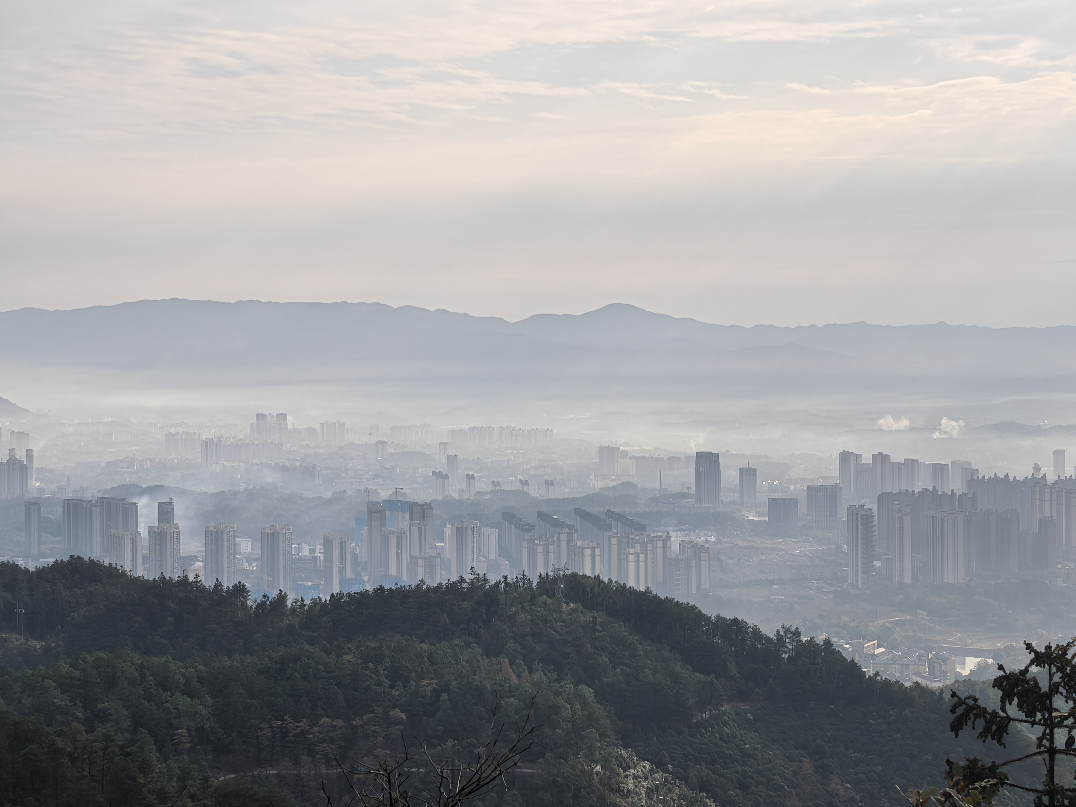 俯瞰怀化 宛如海市蜃楼
