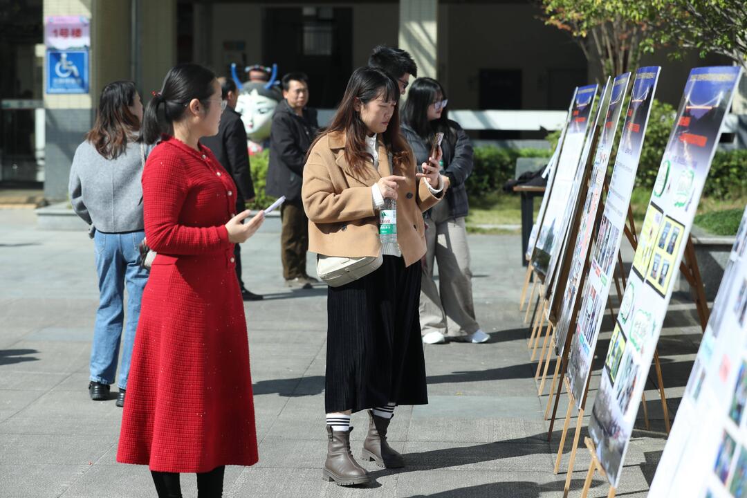 吉首市全学科骨干教师项目式学习成果展举办