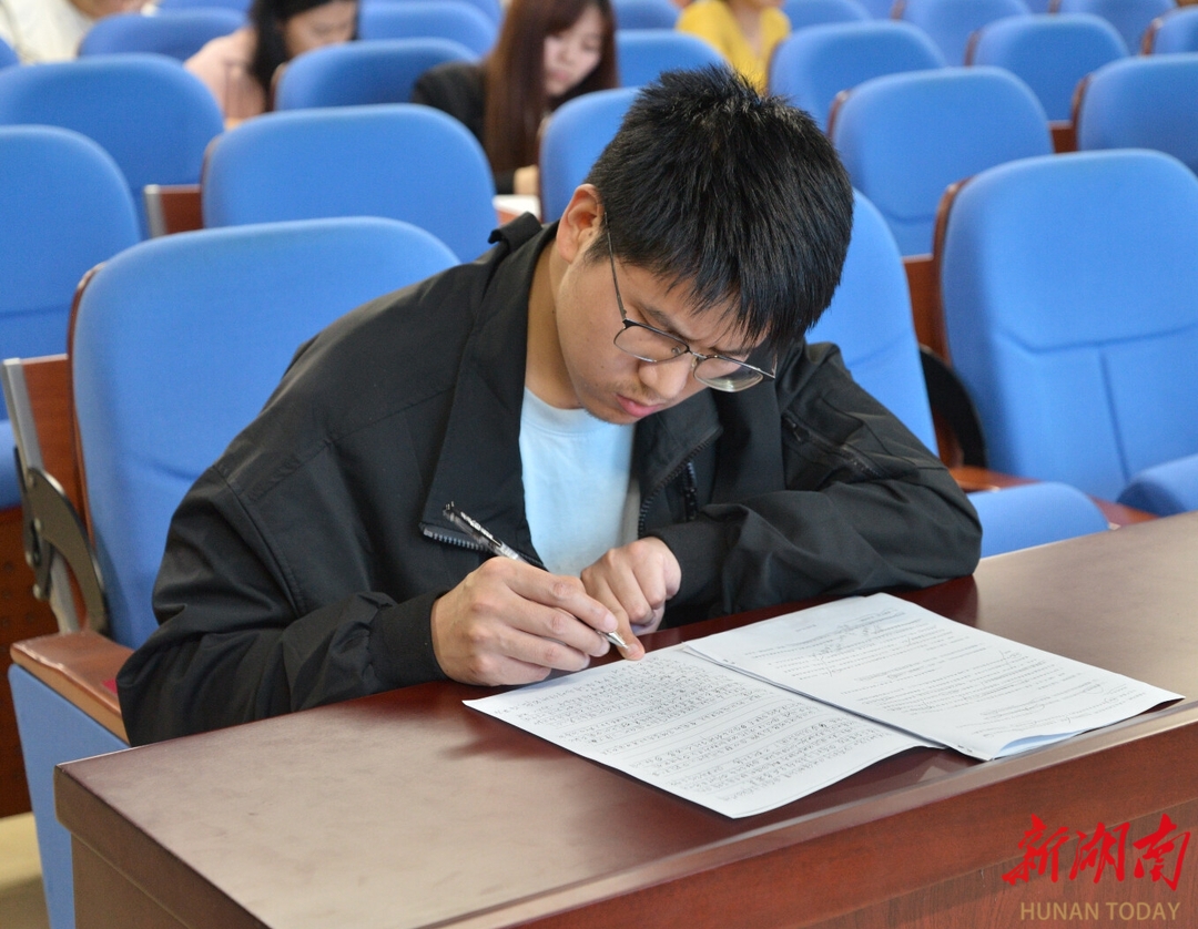 宁远二中：师生同考促成长，教学相长共奋进