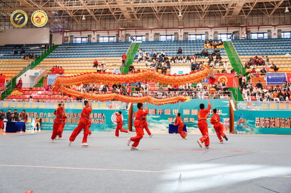 娄底市第六小学：龙腾狮跃展风采   以体树人育新苗