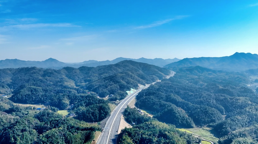  织密“发展经纬”！湘乡交通强市建设跑出加速度