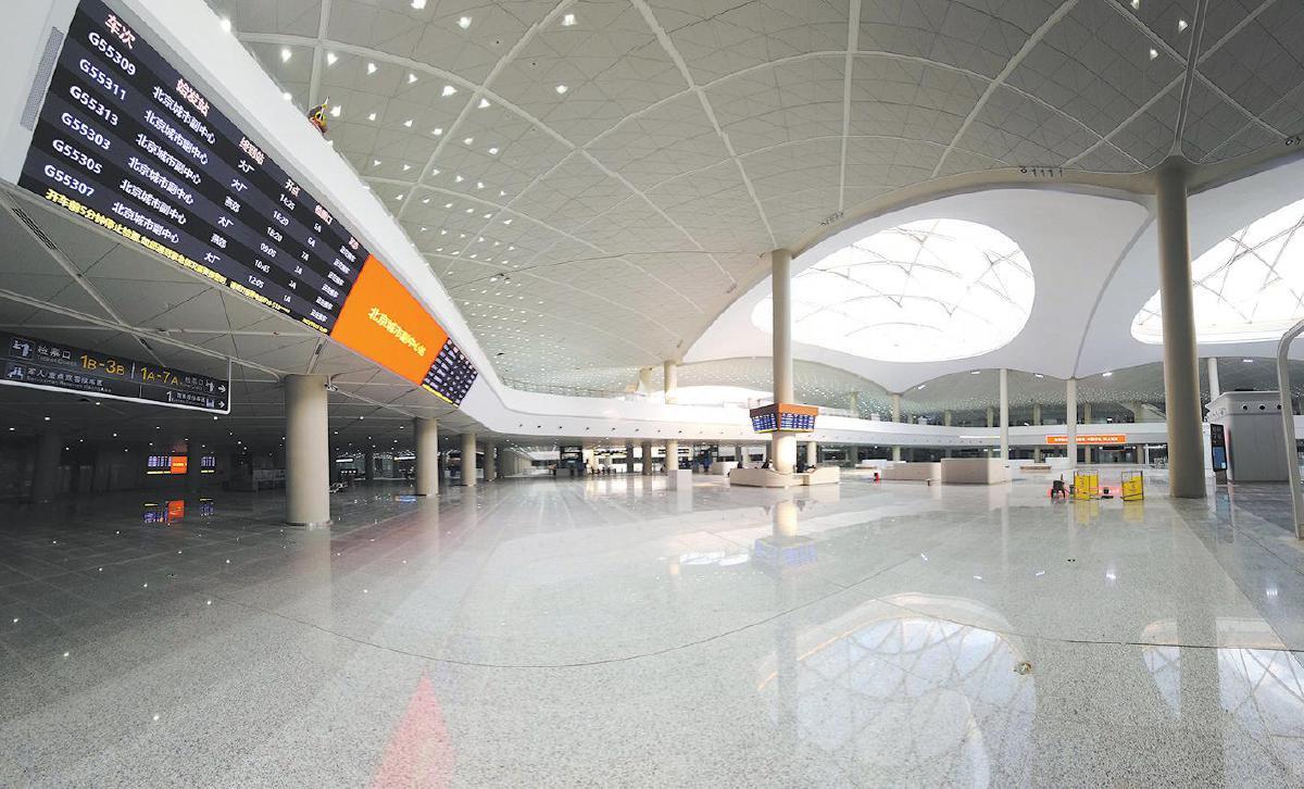 探访北京城市副中心站：地下32米深仍有自然光