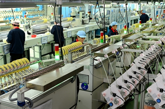 Manufacturers Step up Production to Fulfill Foreign Trade Orders