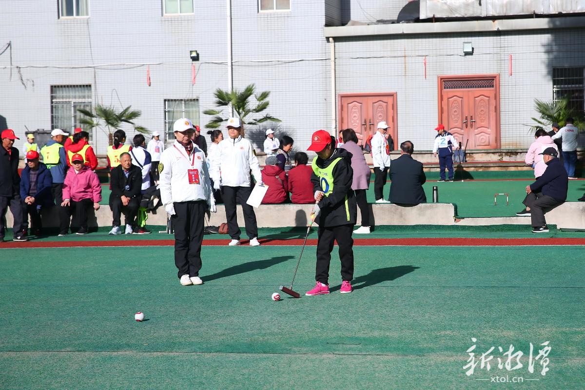 湘潭市第二十三届“伟人故里行”门球赛开赛