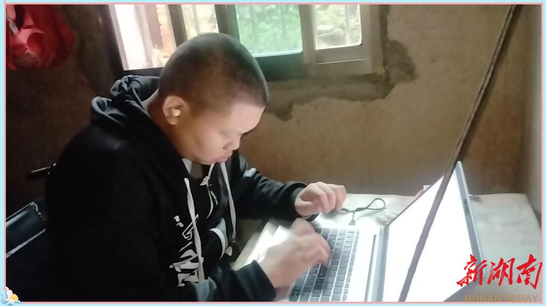 陈国民：身残志坚不等不靠 残缺臂膀撑起“特殊之家”