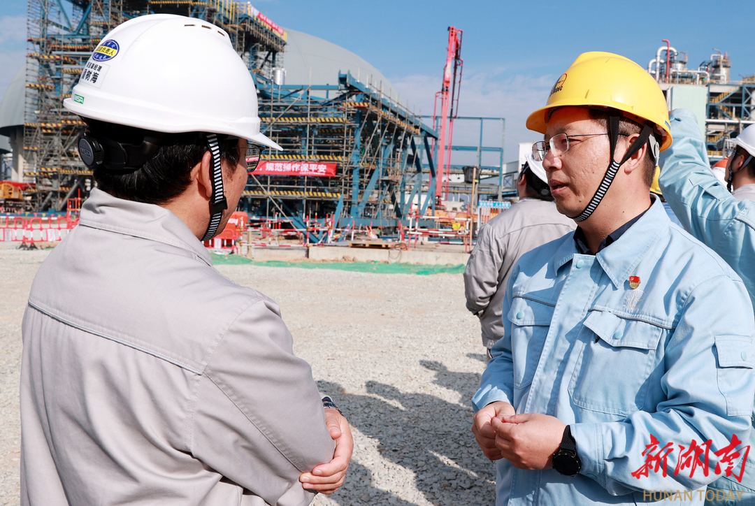 湖南石化全国劳模姜辉：全力以赴参与新“双线”作战  