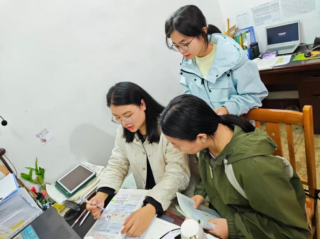 朱斐淇：以行践言育桃李，润心启智助成长