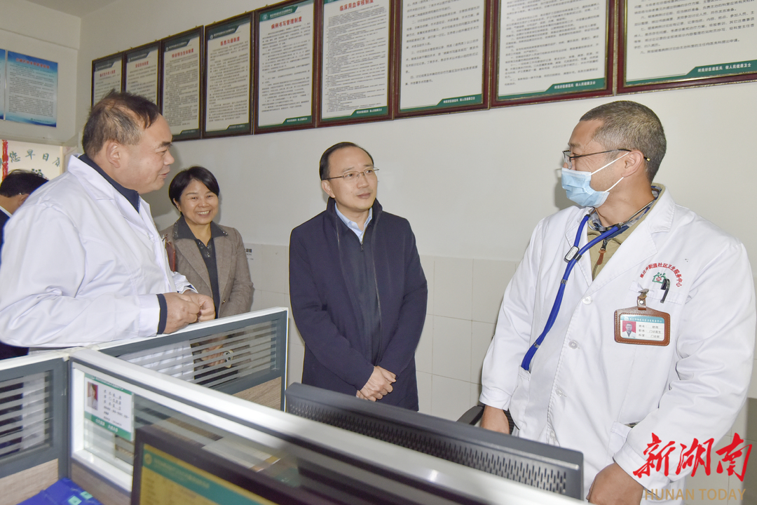 省卫生健康委一行赴张家界调研卫生健康工作