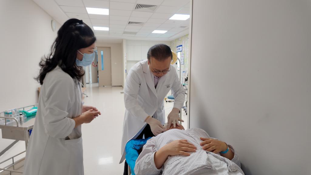 44岁女子眼眶藏3厘米肿瘤 专家团队精准“拆弹”保眼护光明