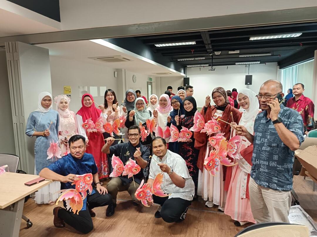 做中马文化的“摆渡人”——湖南公派教师廖立琼马来西亚执教记