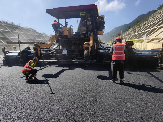 湖南高速在建重点项目加速推进 城龙高速、耒宜改扩建迎来关键进展