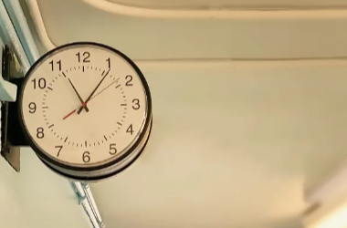 小学收“午休费”？当地教体局：将处理责任人