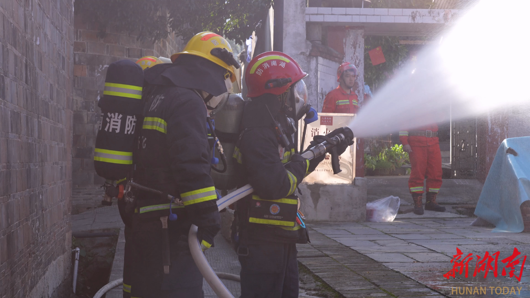 鹤城区：开展古建筑物区域消防演练 三级联动守护古村文脉