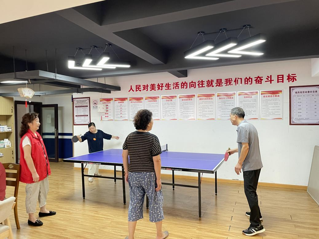 开福区:社区交出32把钥匙，居民还以满分信任