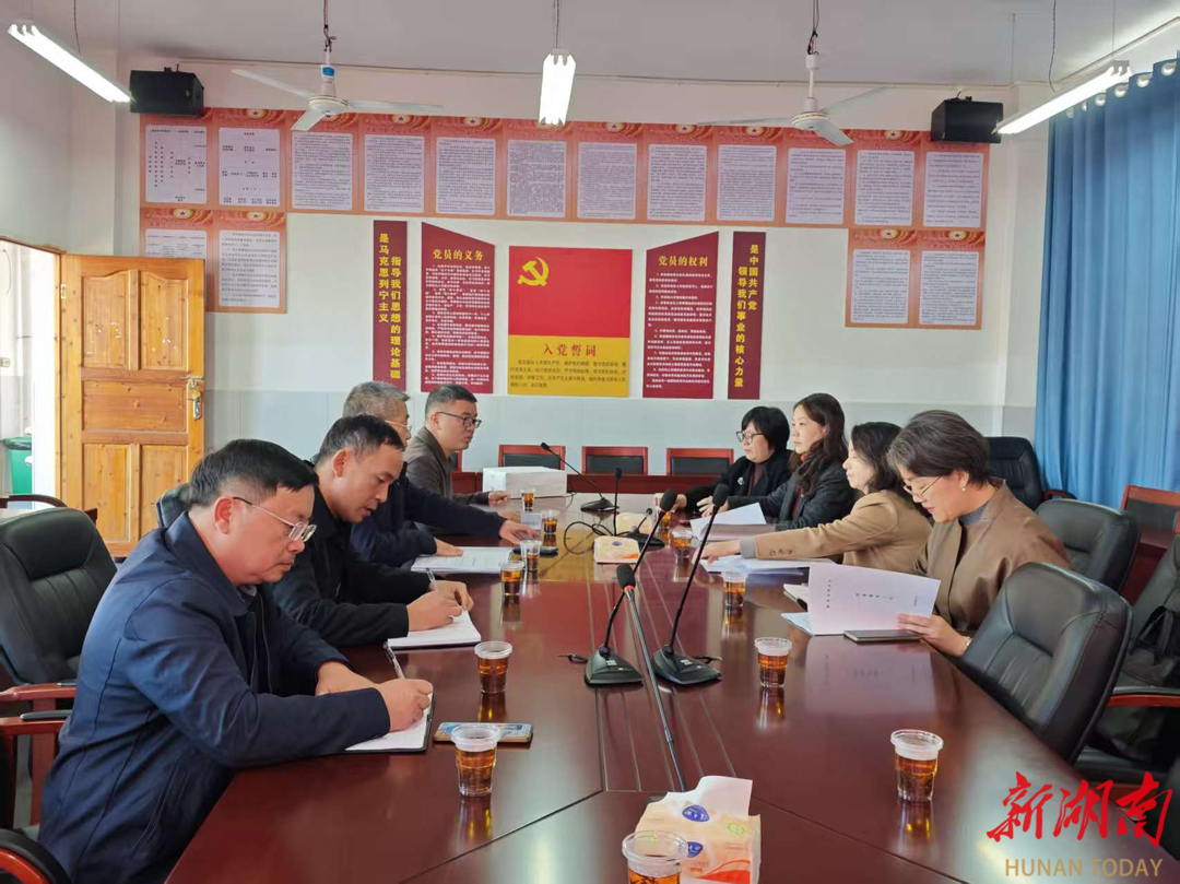 省教育厅调研组赴新化县开展特殊教育专题调研