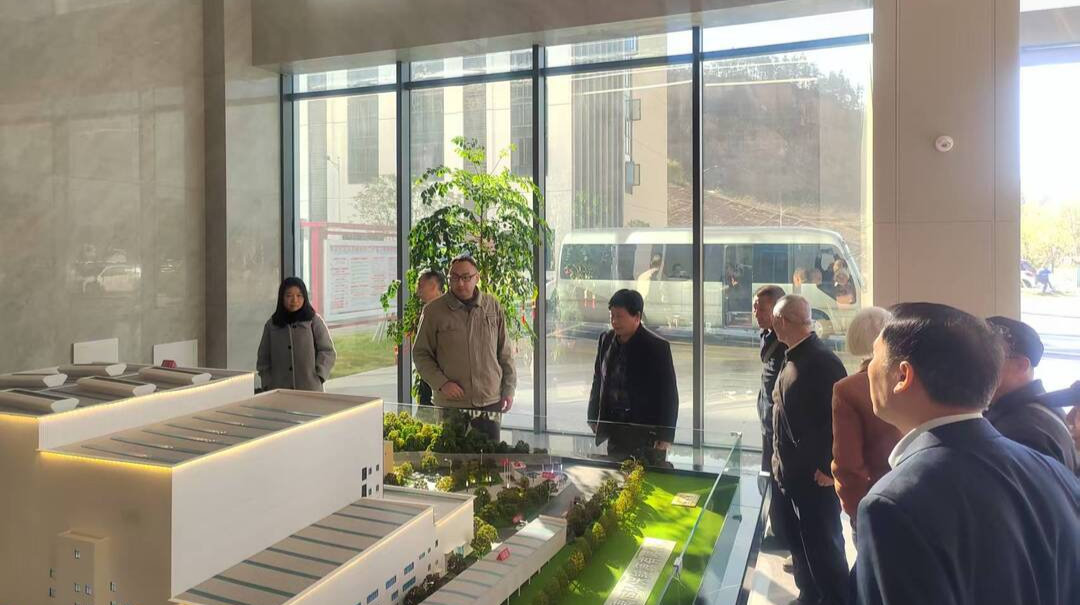 芷江政协退休老干部探秘垃圾焚烧厂，解锁环保发电新图景