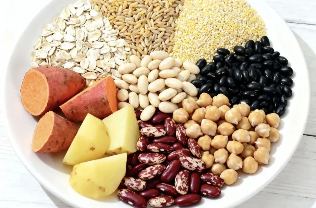 周末·健康丨你吃的轻食真能减脂吗？实用减脂食谱快来收藏