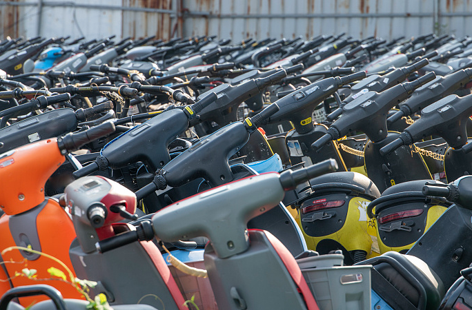 周末·新规丨电动自行车新国标将全面落地 买车该注意什么？旧车怎么办？