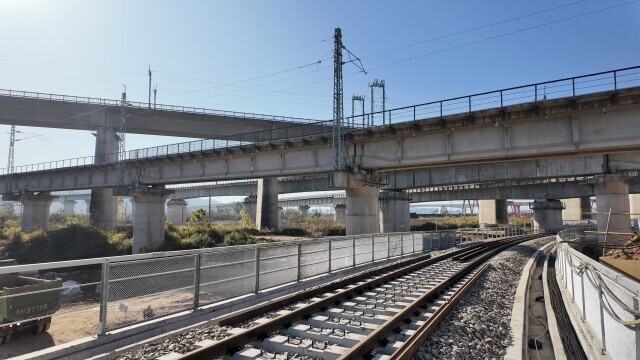 铁路专用线主体工程完工，怀化国际陆港通道再升级