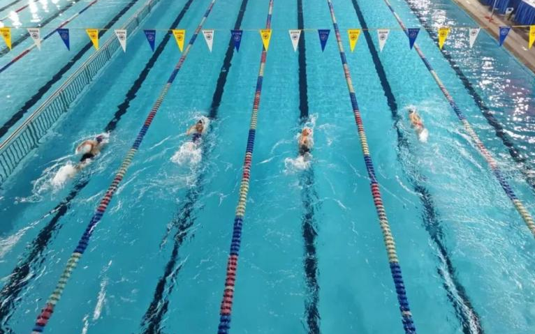 700多名小将竞逐！“奔跑吧· 少年 ”长沙 2025 青少年U 系列游泳联赛（第三站）举行