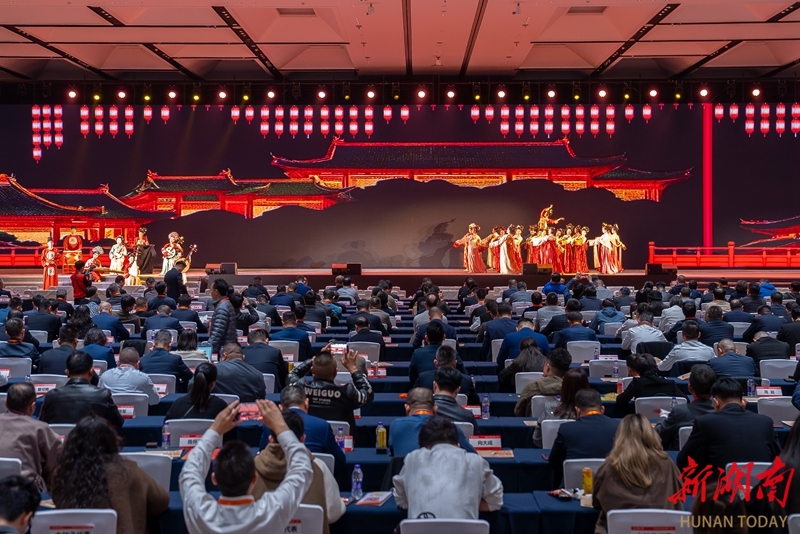 非遗遇科技 古画 “活” 起来