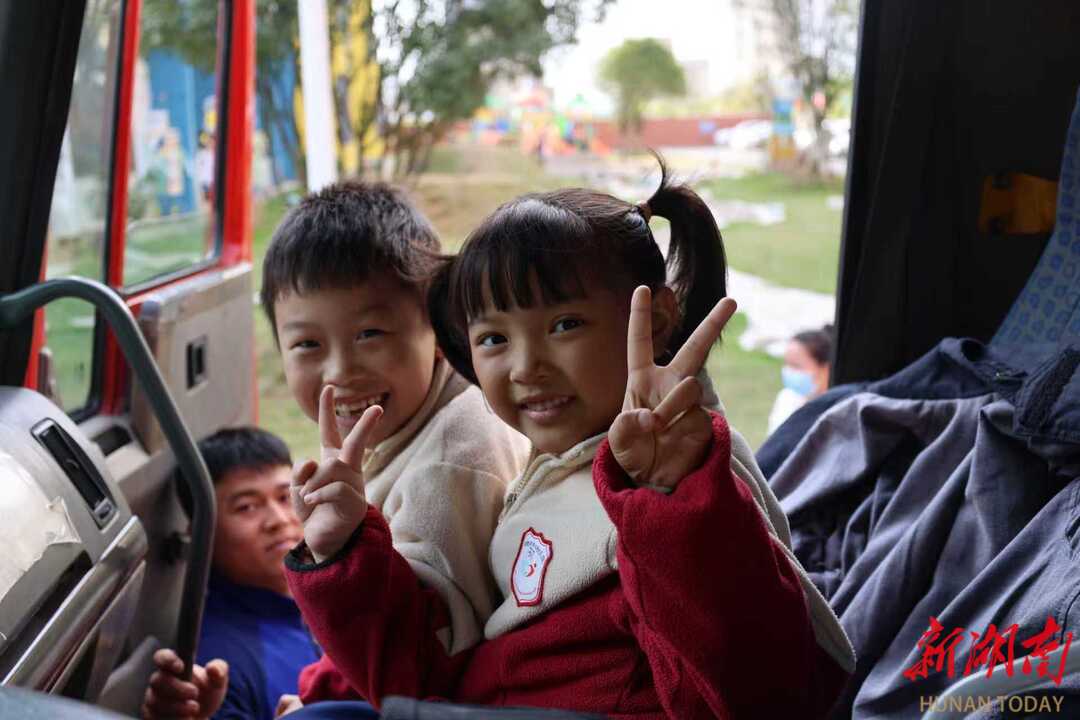 祁阳：消防科普进幼儿园