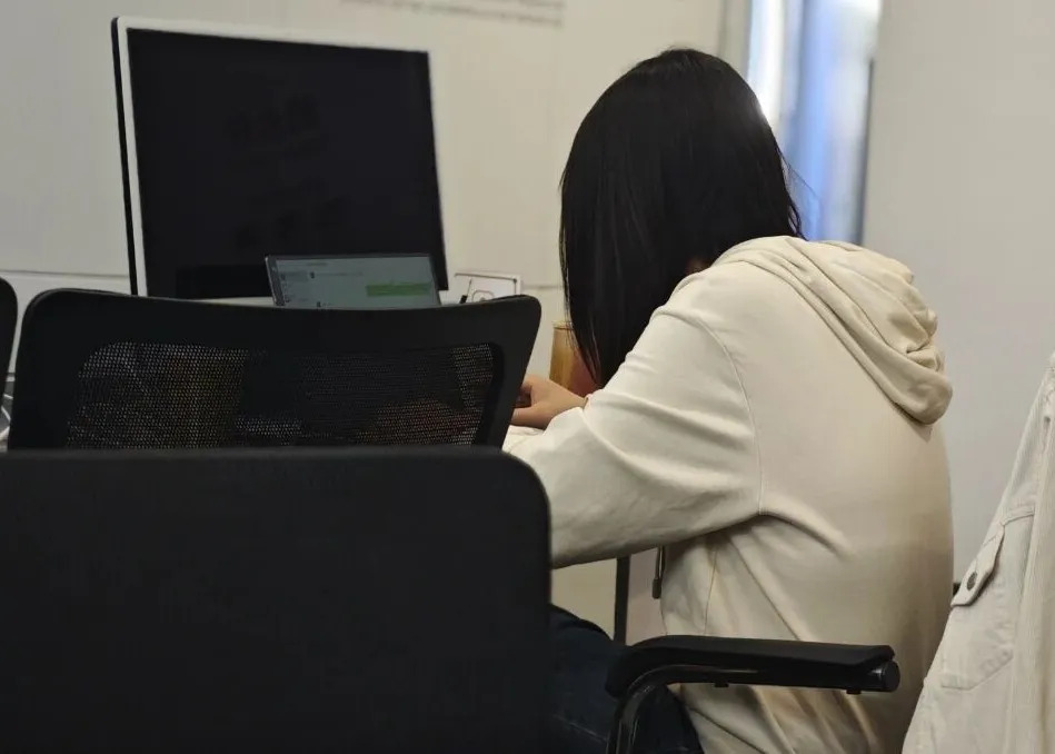 每天2分钟血糖稳了、腰细了！科学家找到比散步更简单的“懒人运动法”