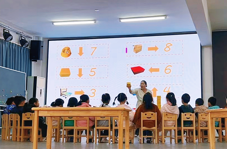 新邵县：童心点亮科学，探索通向未来