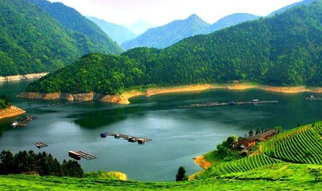 益阳：坚决整治突出环境问题