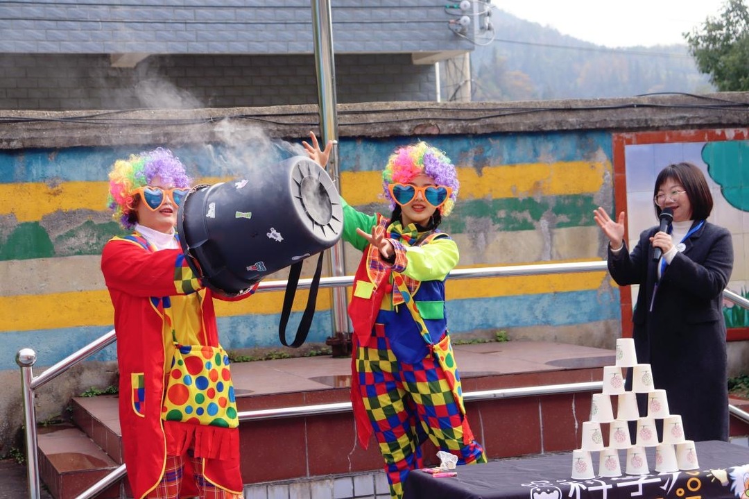 科学魔法秀点亮幼儿科学梦