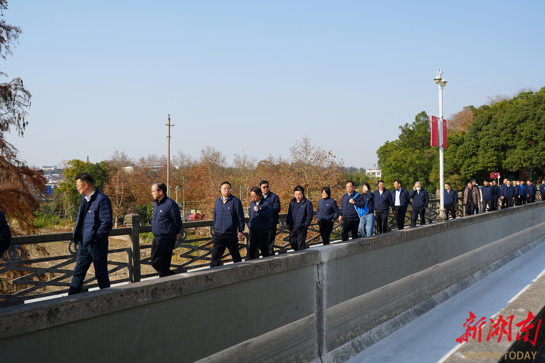 省委党校厅级干部进修班赴韶山灌区陈列馆开展现场教学