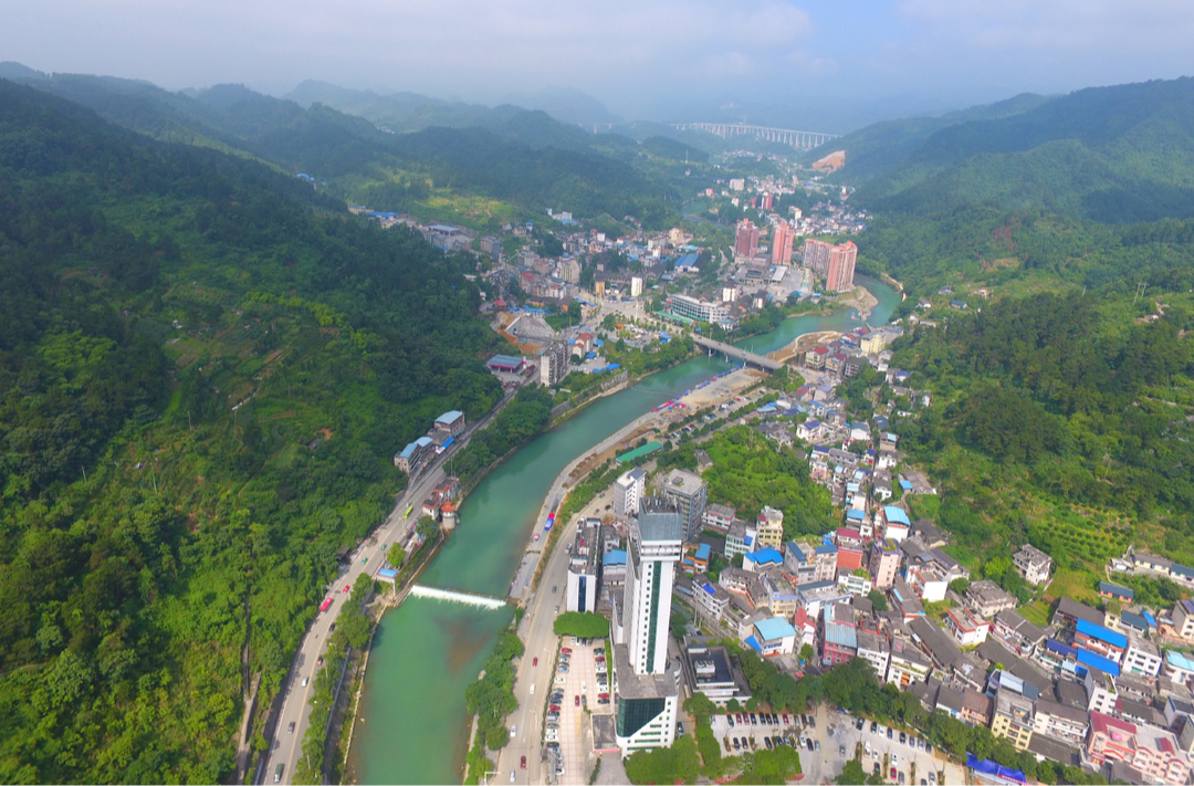 吉首市：聚焦民生关键事 改革赋能“高效办”