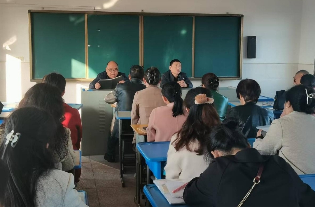 以赛促教展风采，砥砺成长共提升