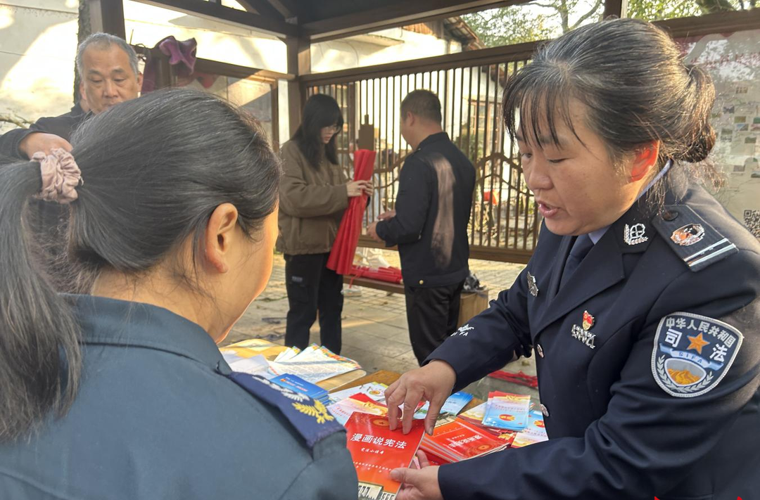 炎陵县鹿原镇：弘扬宪法精神，维护宪法权威