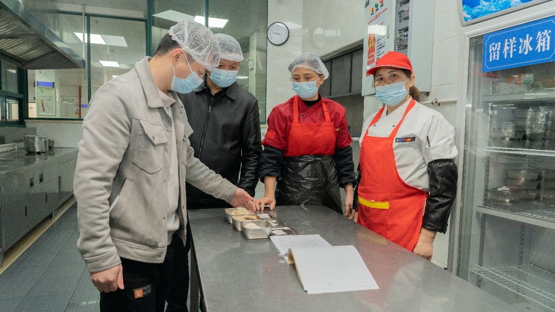 衡南职专开展食品安全应急演练