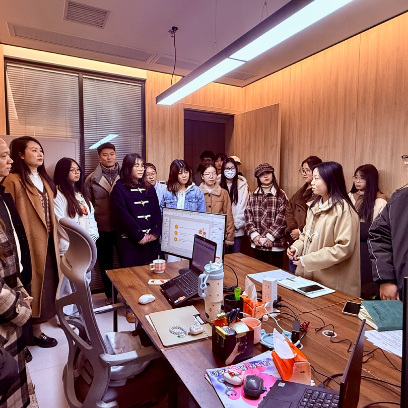 宪法日活动现场，AI+法律“黑科技”让企业法治“开挂”